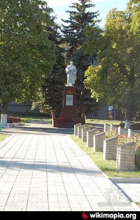 Пам'ятник воїнам